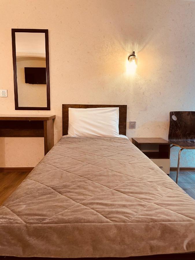 Moss Art Boutique Hotel Баку Экстерьер фото